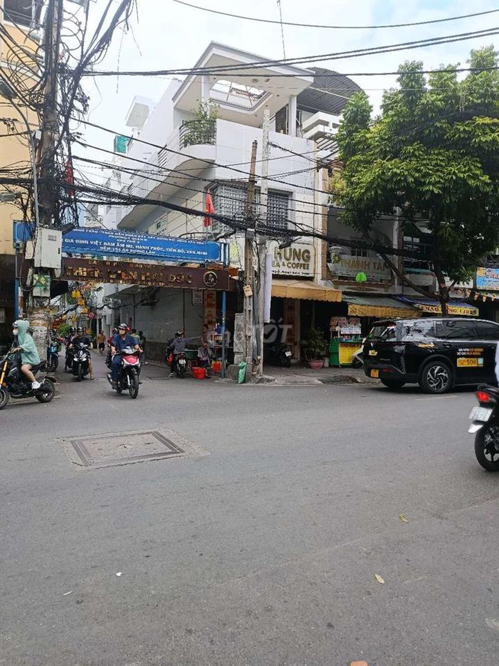 ✅✅Nhà đẹp 2PN Âu Dương Lân Q.8