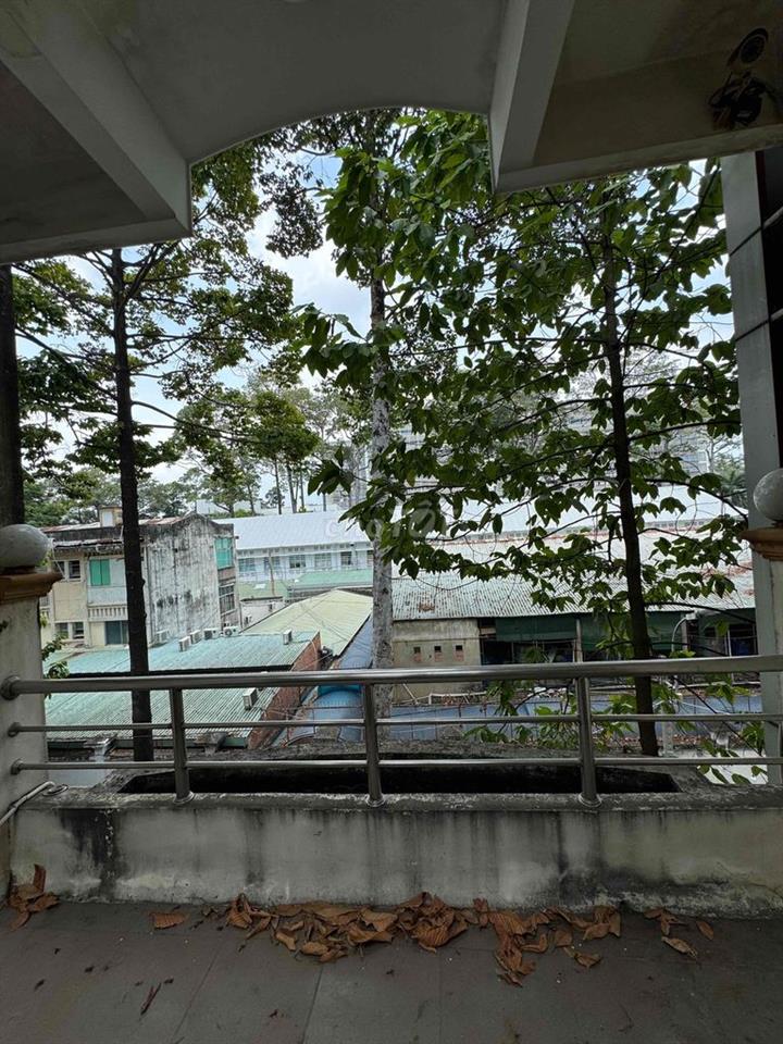 MẶT TIỀN QUẬN 5 - CHO THUÊ NHÀ NGUYÊN CĂN, SAU LƯNG BV CHỢ RẪY