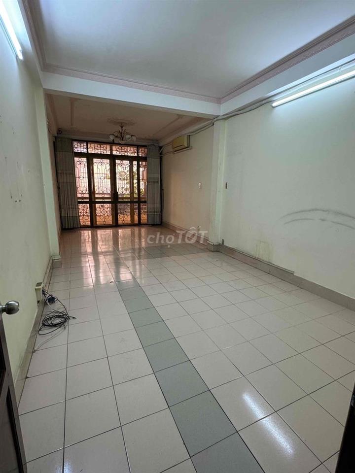 MẶT TIỀN QUẬN 5 - CHO THUÊ NHÀ NGUYÊN CĂN, SAU LƯNG BV CHỢ RẪY