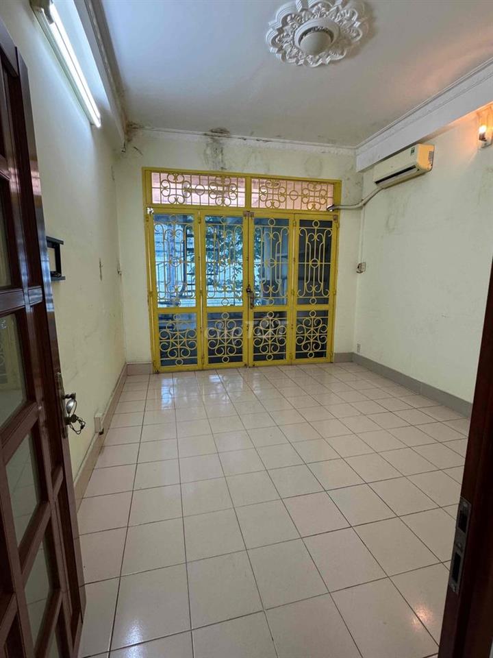 MẶT TIỀN QUẬN 5 - CHO THUÊ NHÀ NGUYÊN CĂN, SAU LƯNG BV CHỢ RẪY