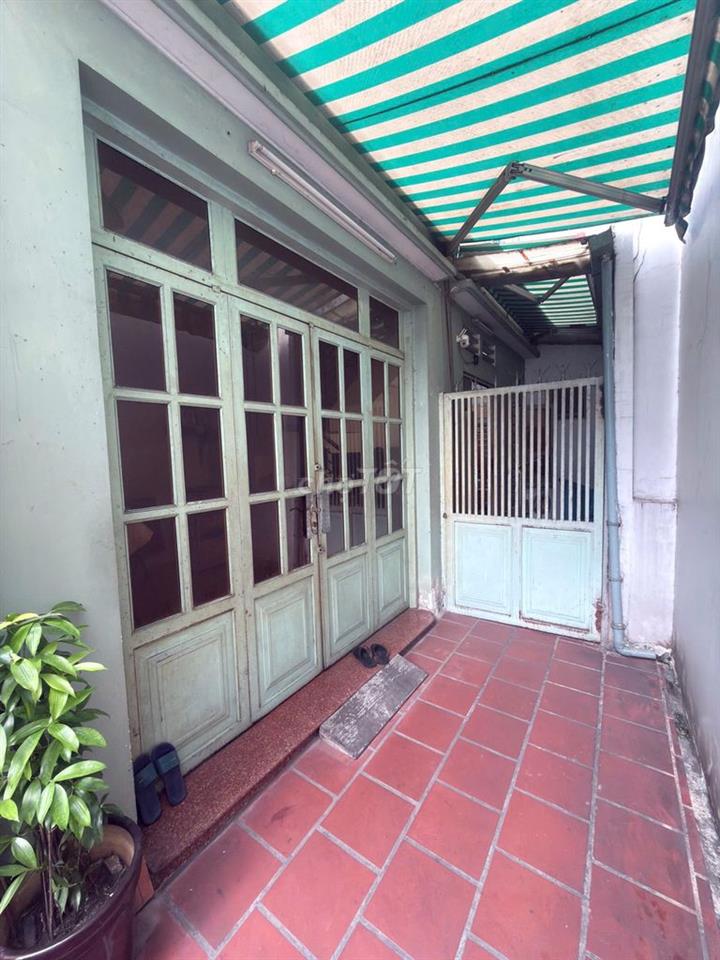Cho thuê nhà nguyên căn trung tâm Q5 (Trần Bình Trọng)