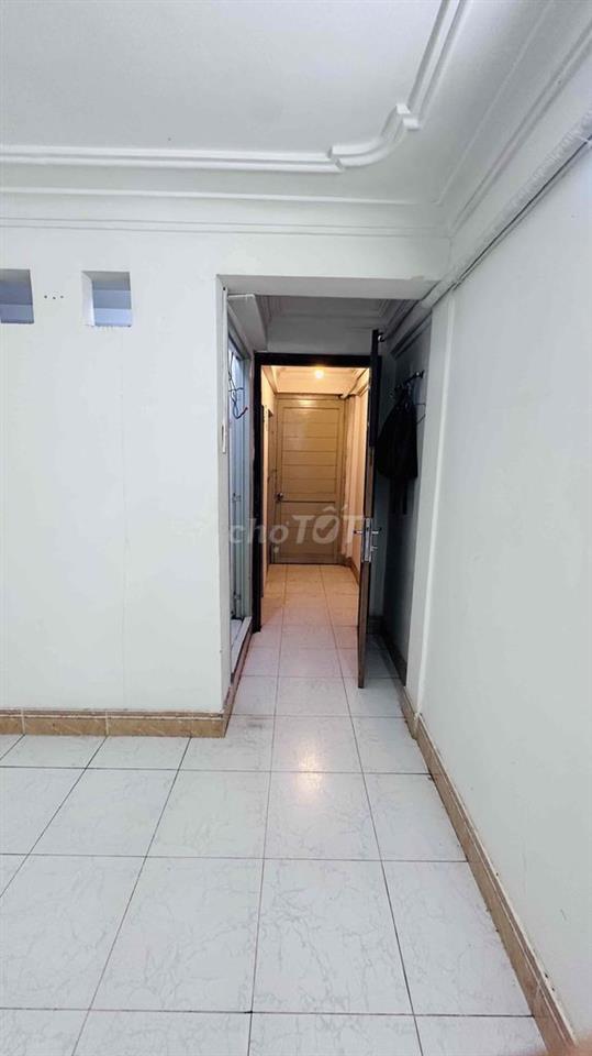 cần cho thuê mặt bằng ngay góc ngã 3 trần hưng đạo và học lạc