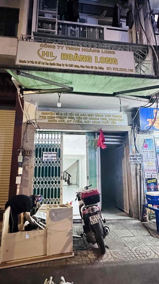 cần cho thuê mặt bằng ngay góc ngã 3 trần hưng đạo và học lạc