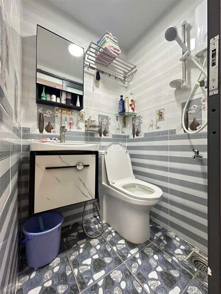 Chung cư lầu 1 thang bộ, 60m2, đường Đồng Đen, P.Tân Bình, TPHCM
