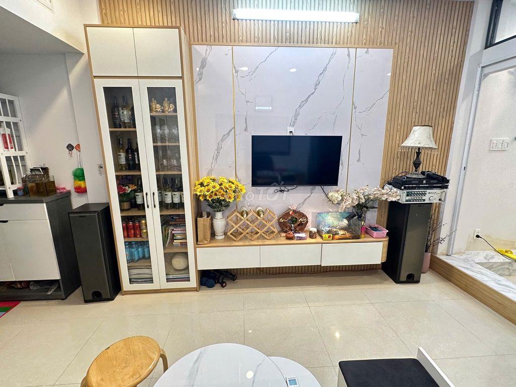 Chung cư lầu 1 thang bộ, 60m2, đường Đồng Đen, P.Tân Bình, TPHCM