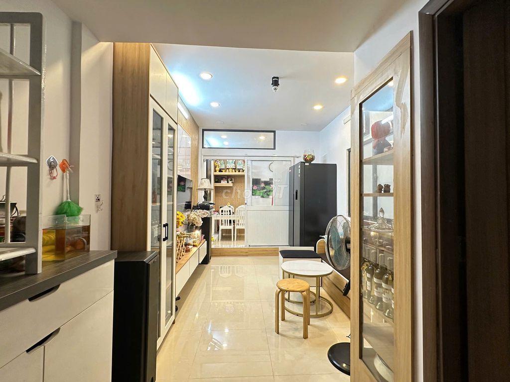 Chung cư lầu 1 thang bộ, 60m2, đường Đồng Đen, P.Tân Bình, TPHCM