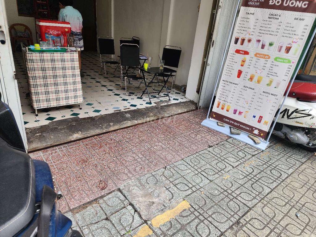 share mb vỉa hè bán đồ ăn sáng nhẹ