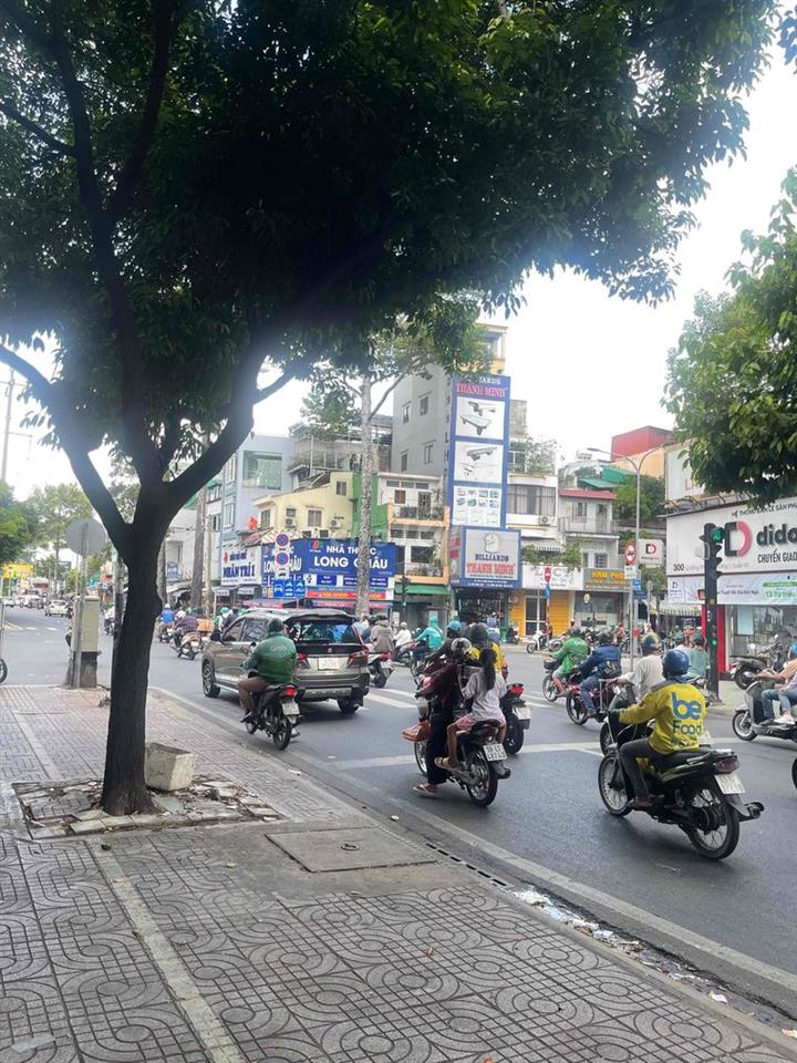 MB Hùng Vương Q5