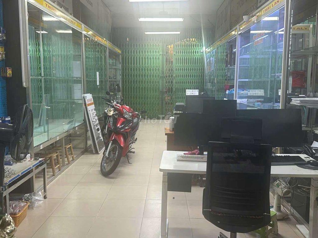 Cho thuê mặt bằng kinh doanh ở quận 5 mặt tiền đường