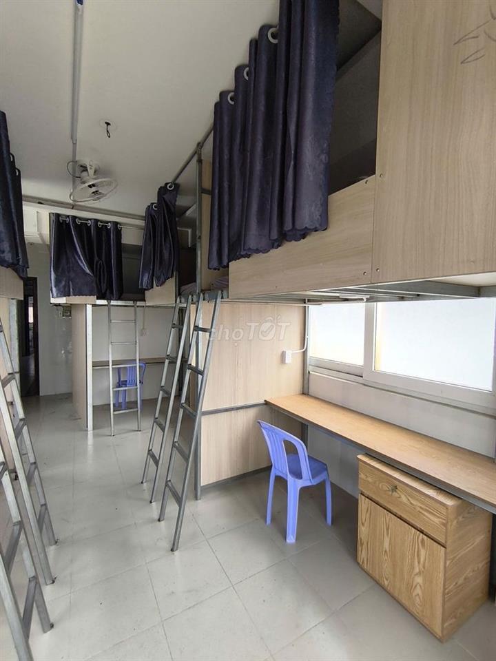 KTX NGAY TRUNG TÂM QUẬN 5