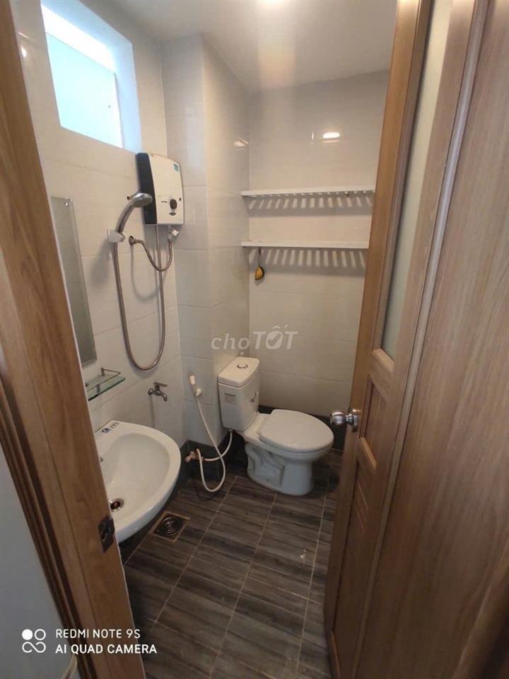 FULL NỘI THẤT GIÁ SV 35M2 BAN CÔNG NGAY TRUNG TÂM Q7