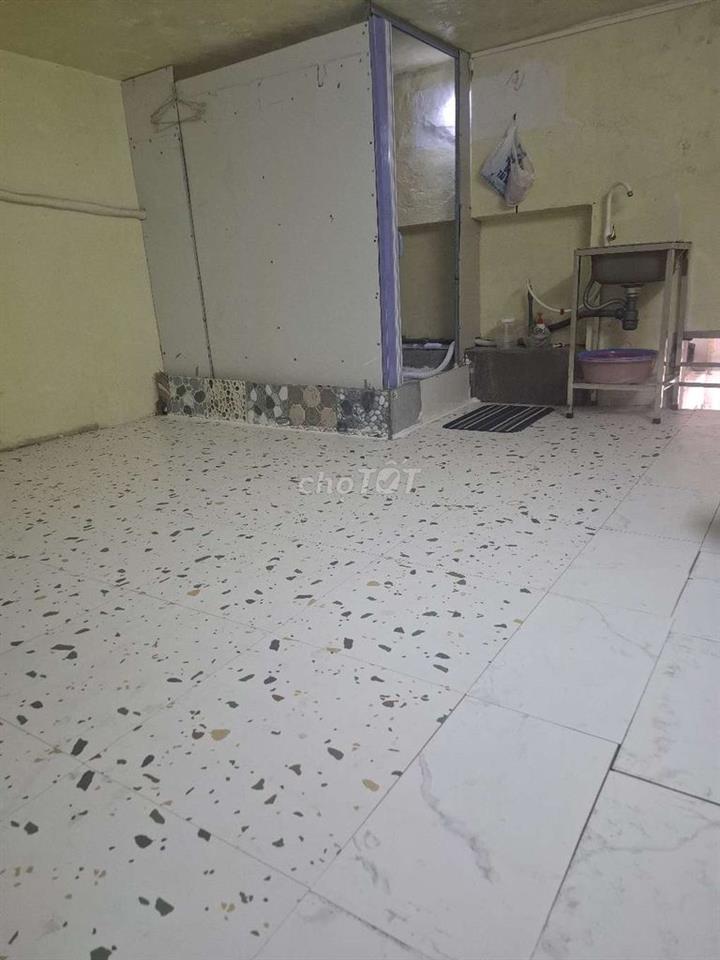 Cho thue phog tro 800-1tr5,chinh chu,