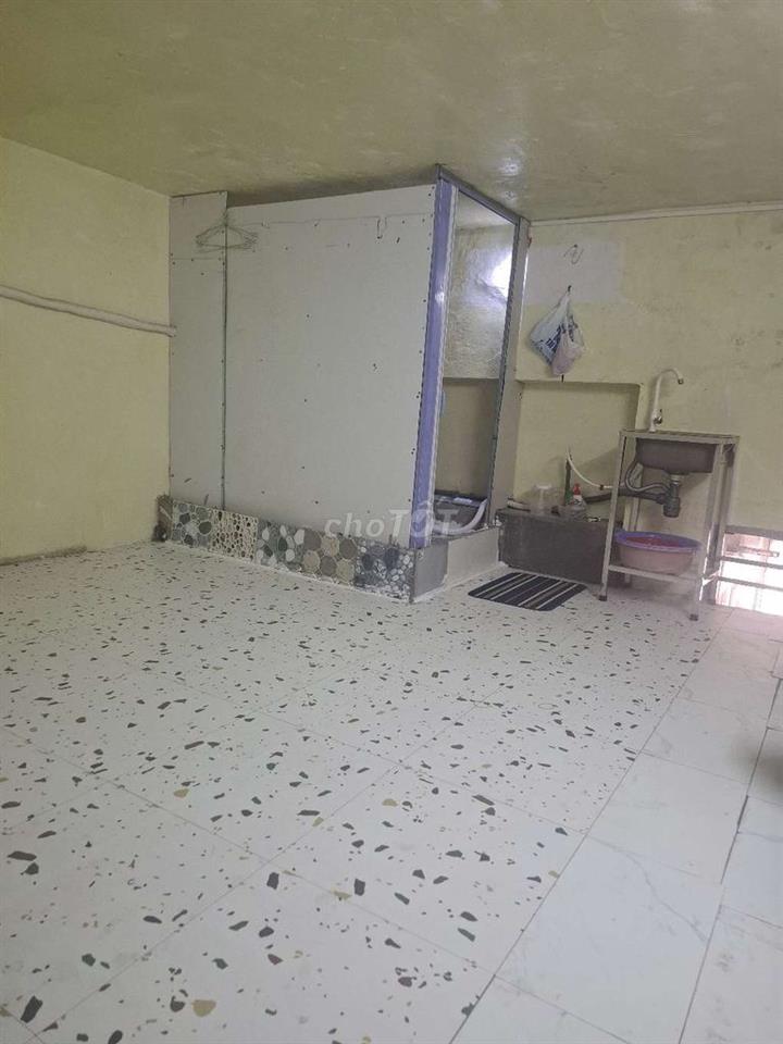 Cho thue phog tro 800-1tr5,chinh chu,