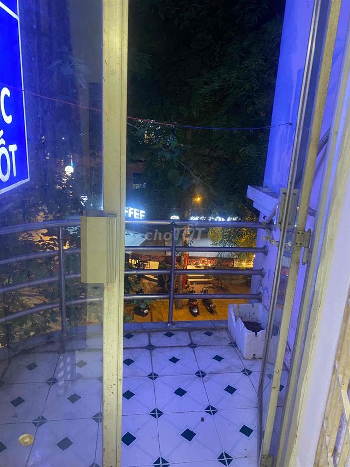 CHO THUÊ PHÒNG TRỌ Q5