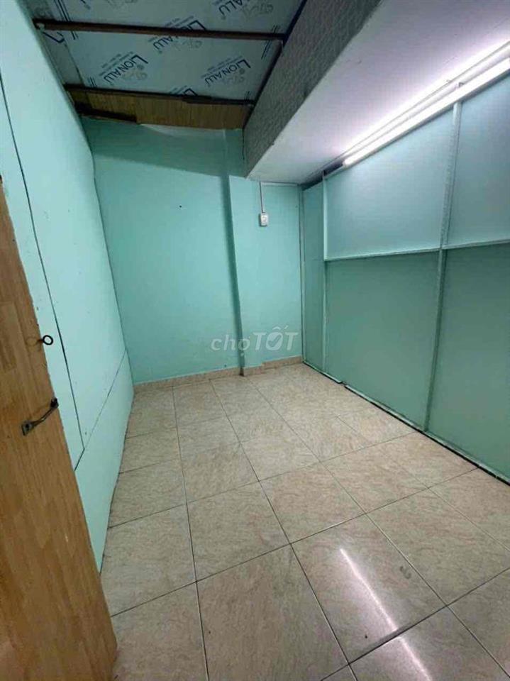 mặt tiền trung cư an bình lầu 2  ,số 10 an hình p5 Q5