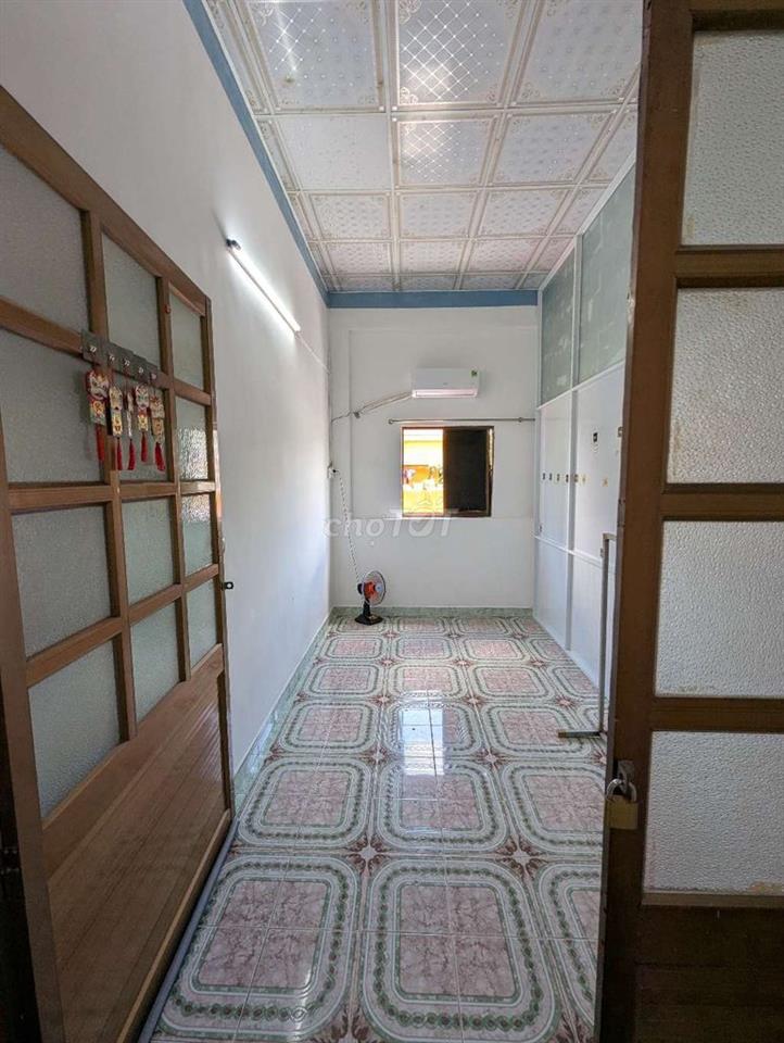 Cho thuê phòng máy lạnh – Góc 2 mặt tiền– Từ 2,5 triệu