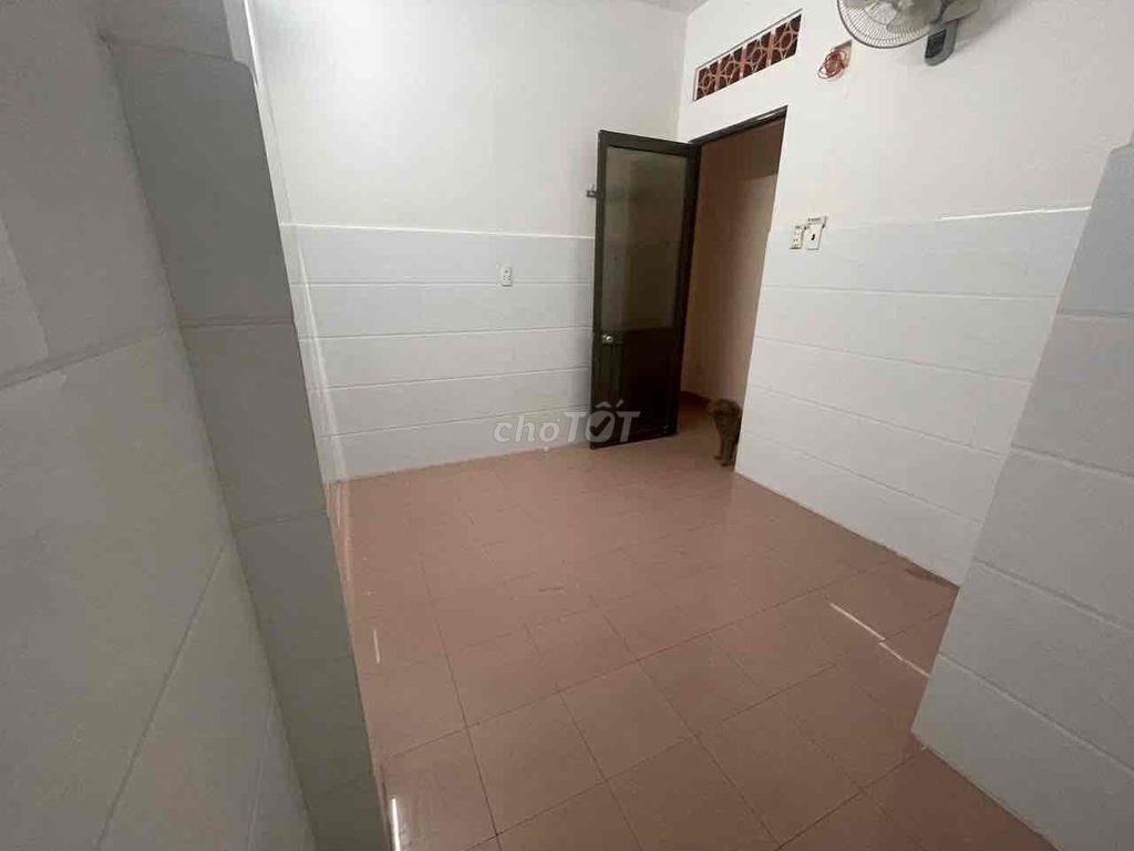 Phòng trọ Nữ gần ĐH Sư Phạm, ĐH Sài Gòn