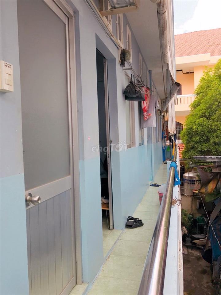 PHÒNG TRỌ CÓ GÁC TRUNG TÂM (Q1-Q5 cũ)
