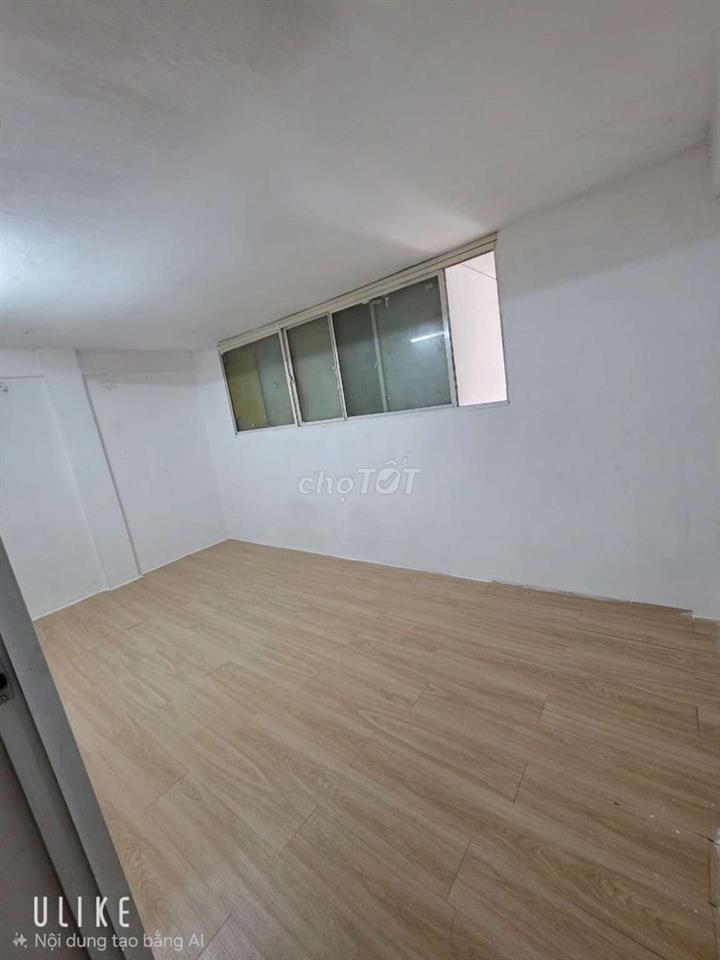 cho sv nữ hoặc nữ thêu phòng