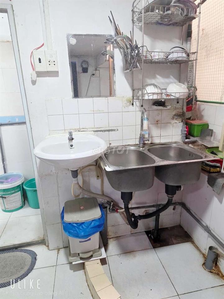 cho sv nữ hoặc nữ thêu phòng
