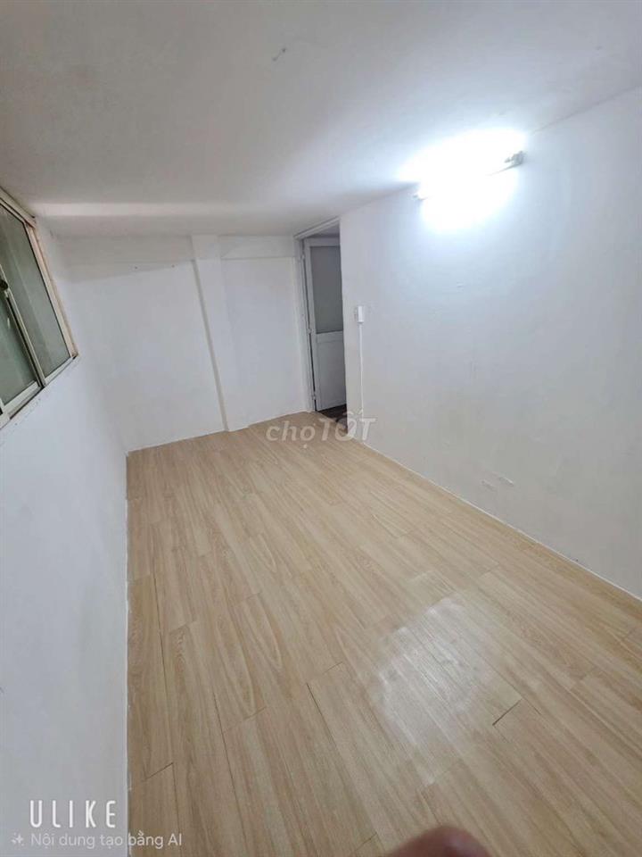 cho sv nữ hoặc nữ thêu phòng
