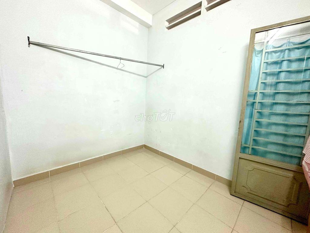 Cho Nữ Thuê Phòng Trọ