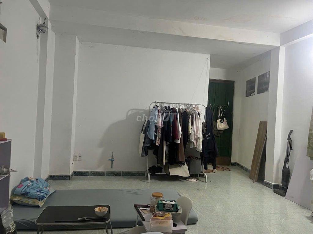 Có nhiều phòng cho thuê giá rẻ gần ĐHYD, Chợ Rẫy tại Nguyễn Chí Thannh