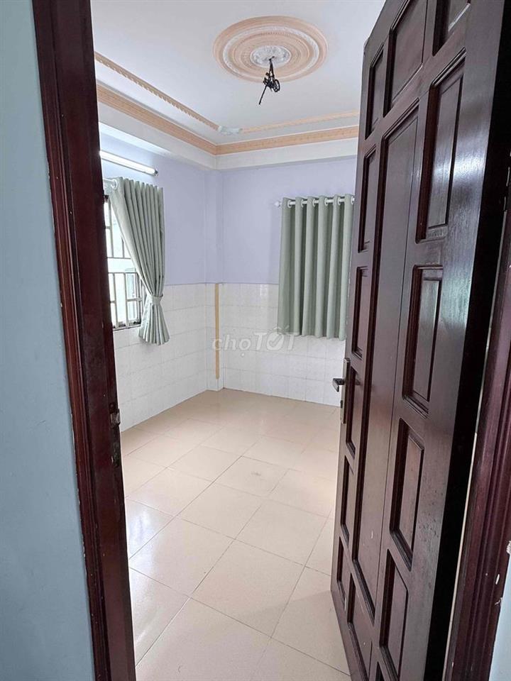 Phòng trọ Nữ Phan Văn Trị Q5