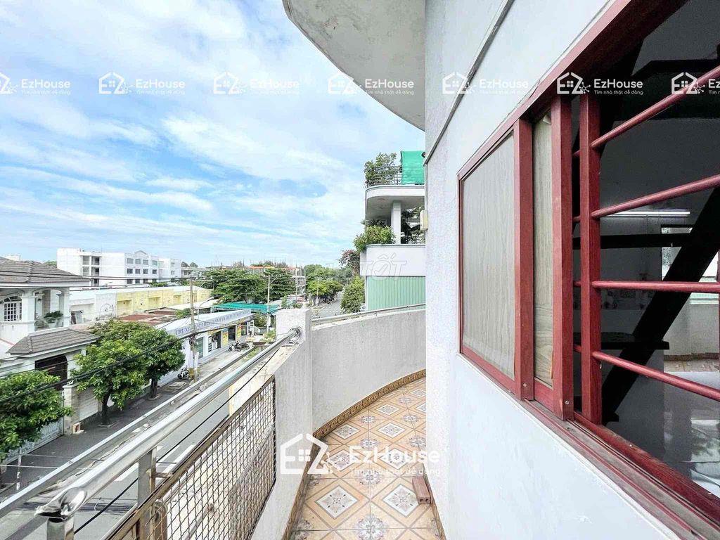 Phòng trọ sinh viên giá rẻ_ban công siêu thoáng ngay Hậu Giang