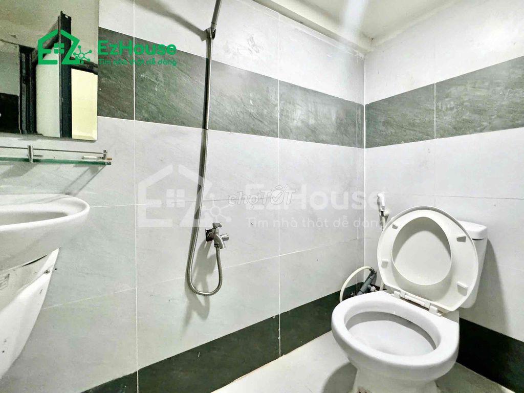 Phòng trọ sinh viên giá rẻ an ninh ngay Vòng xoay Phú Lâm - Quận 6