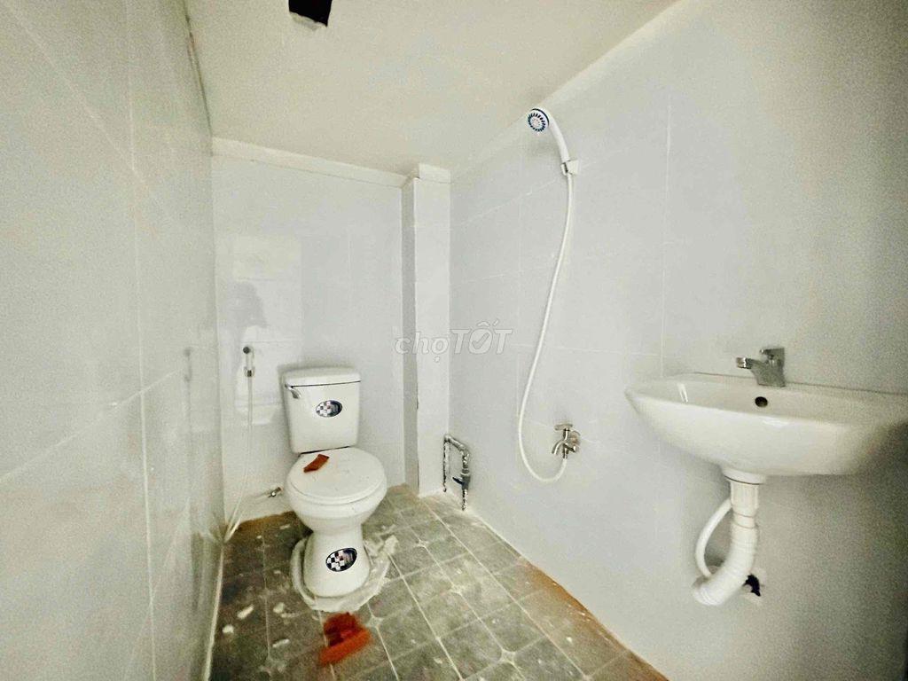Phòng trọ sinh viên mới xây giá siêu rẻ ngay Đại học Mở - Hậu Giang