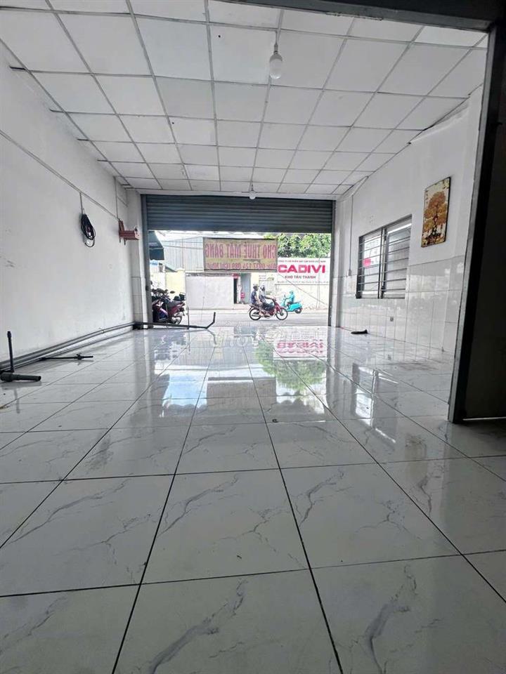  hướng Nam, ngay khu trọ đông sinh viên tiện kd spa, gà rán, ăn vặt