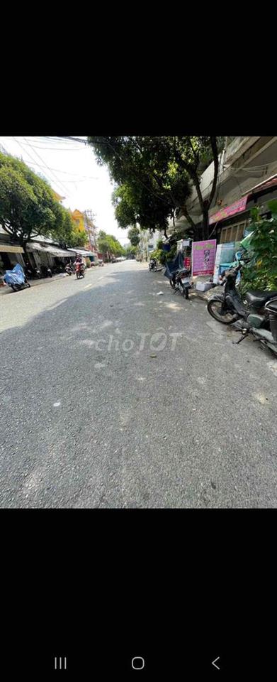 Q6 cần bán Chung cư Bình Phú tầng trệt