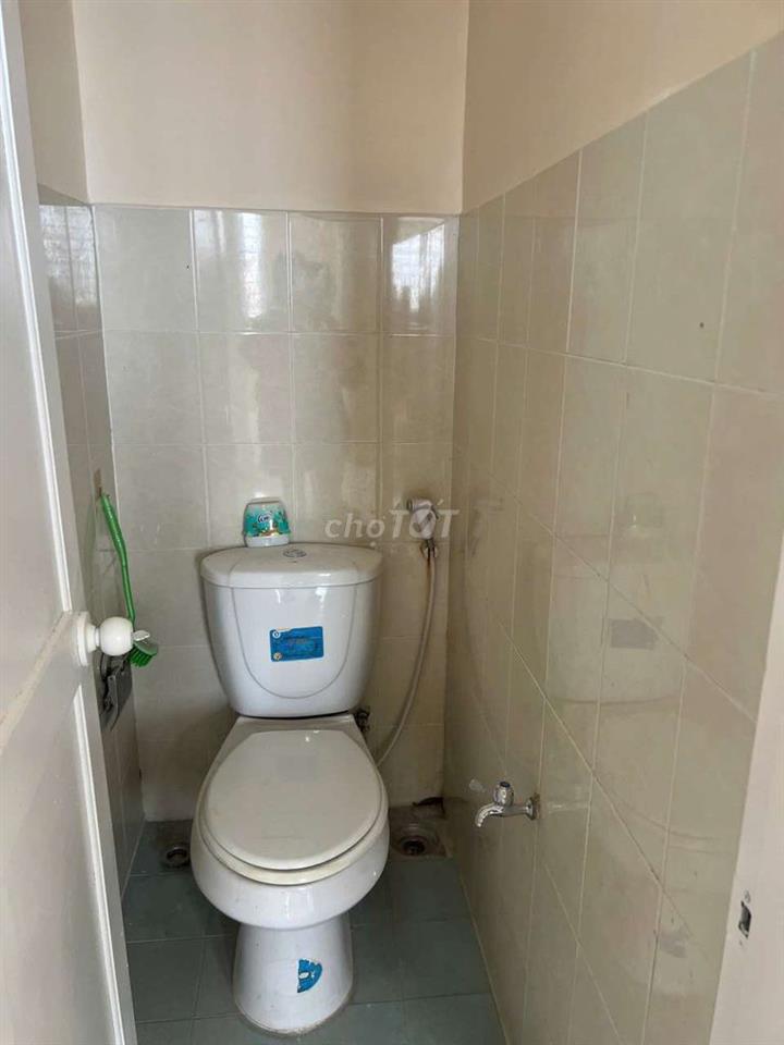Bán chung cư thang bộ tầng 5 Lý Chiêu Hòabg