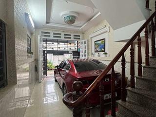 Bán nhà hẻm xe hơi Hoàng Ngân