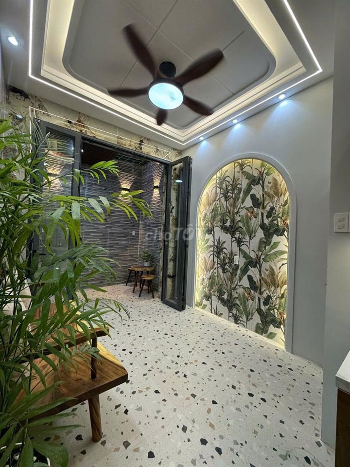 NHỈNH 5 TỶ SỞ HỮU CĂN NHÀ TRUNG TÂM QUẬN 6