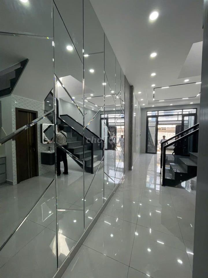 HXH VF3 NGAY KHU LỮ GIA VÀ CX BÌNH THỚI Q11 THÔNG GẦN MT 4X14M 6 TỶ 8