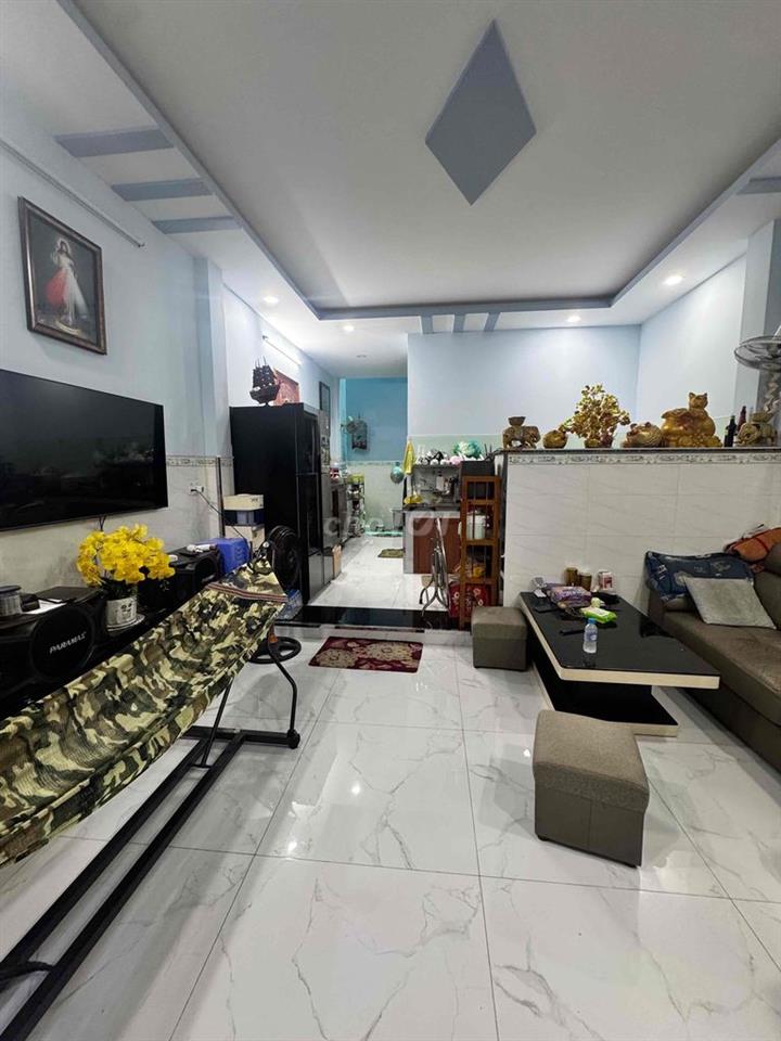 🔥 NHÀ 3 TẦNG QUẬN 6 – 70M² – NGANG 4.5M – NHÀ KIÊN CỐ, DỌN VÀO Ở NGAY