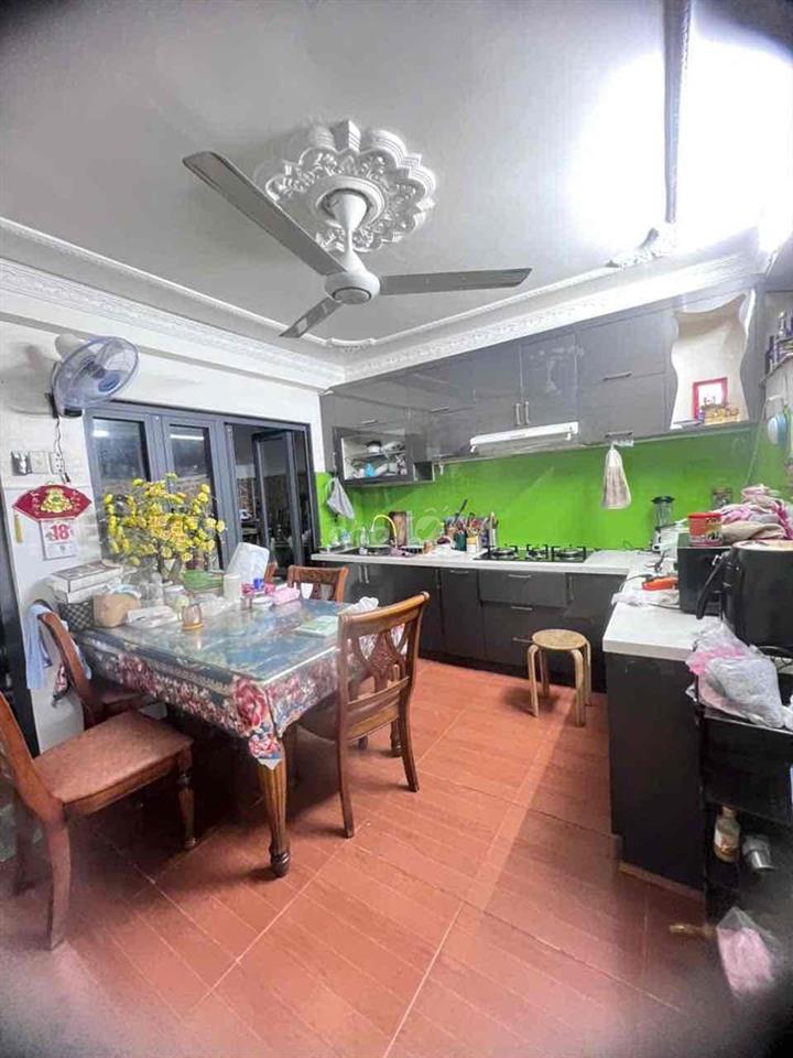 MẶT TIỀN ĐƯỜNG LÊ VĂN HUÂN - TÂN BÌNH - ĐỐI DIỆN CÔNG VIÊN