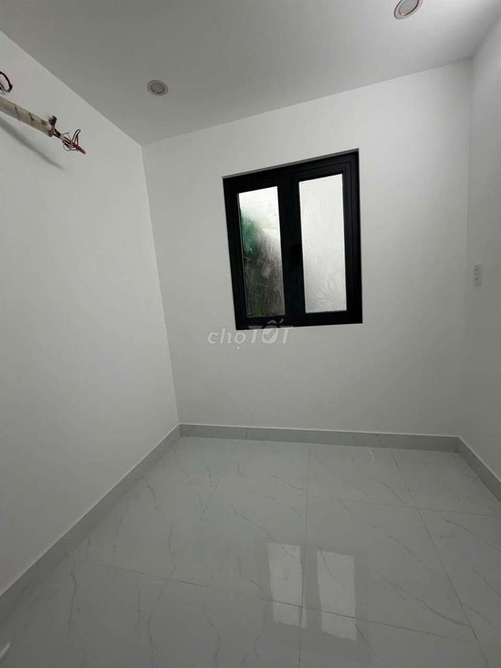 BÁN NHÀ TRUNG TÂM. QUẬN. 6