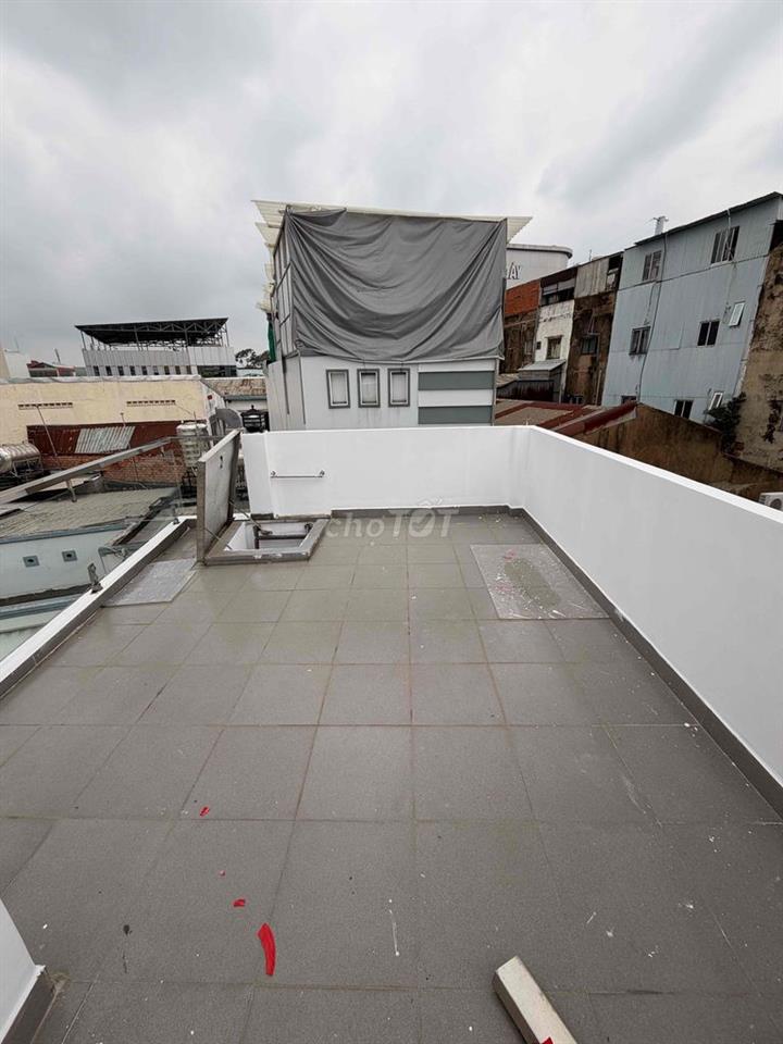 Hẻm 48 Hoàng Lê Kha, Q6 Giá chỉ 3T190
