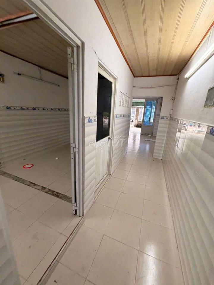 Bán hoặc cho thuê nhà ngan 6x20 lò gốm Q6