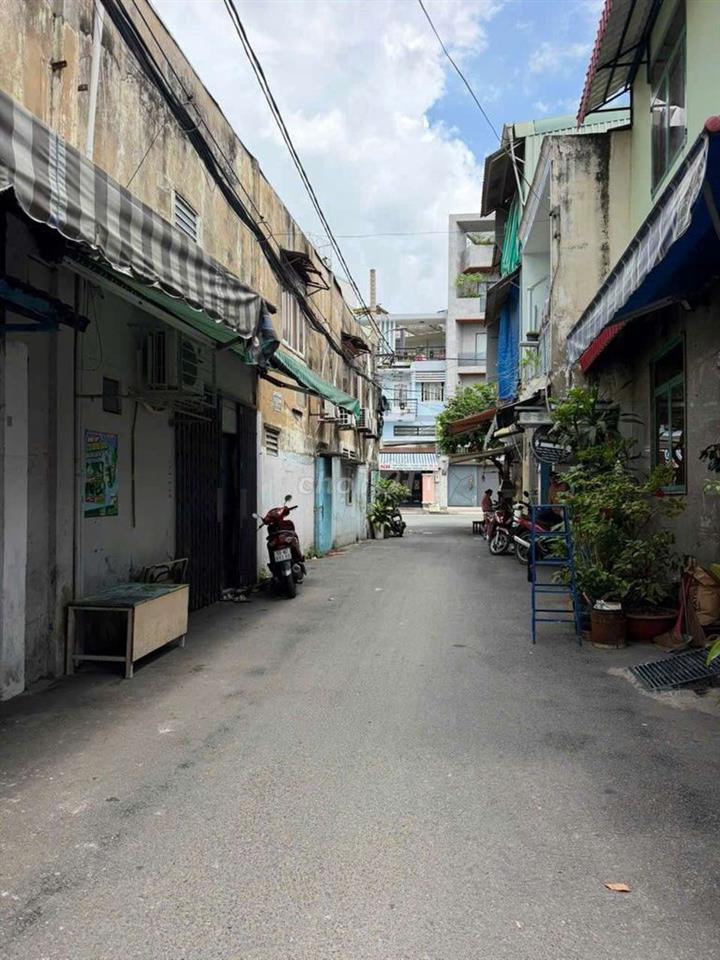 NHÀ BÌNH PHÚ – HẺM XE HƠI – GIÁ TỐT CHO NHÀ ĐẦU TƯ & AN CƯ 🏡