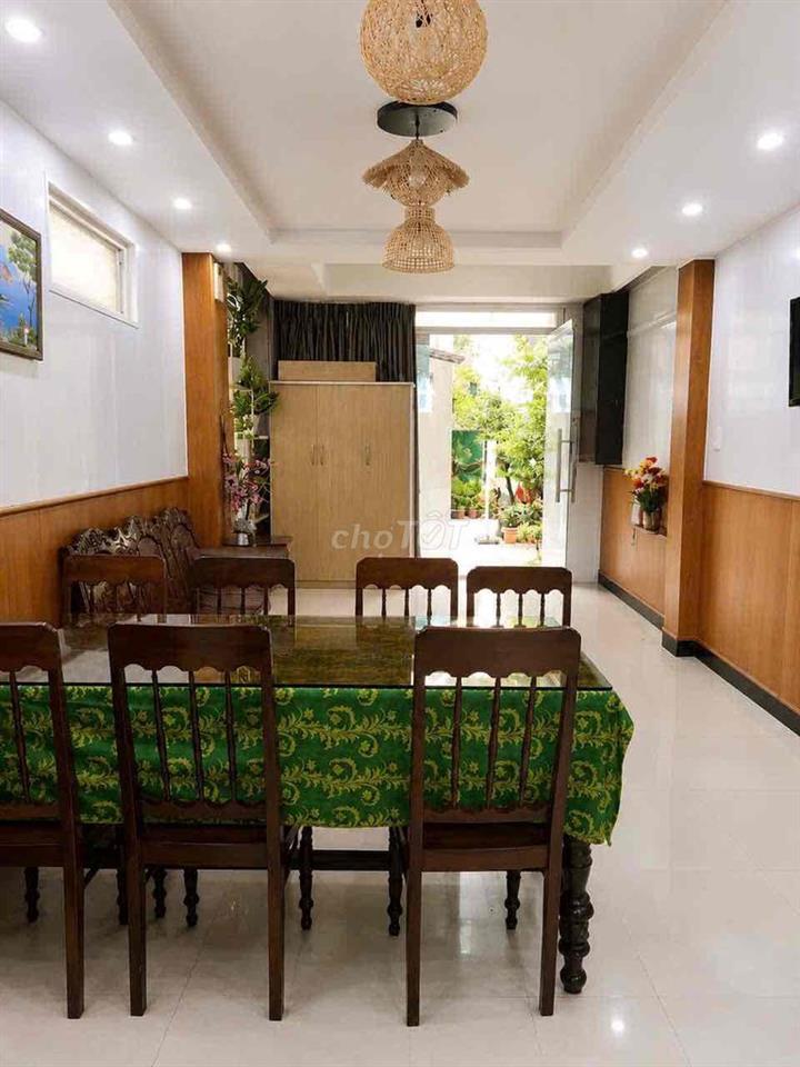 BÁN NHÀ 4 TẦNG BTCT - NGAY HẬU GIANG QUẬN 6 CẠNH CHỢ BÌNH TÂY.
