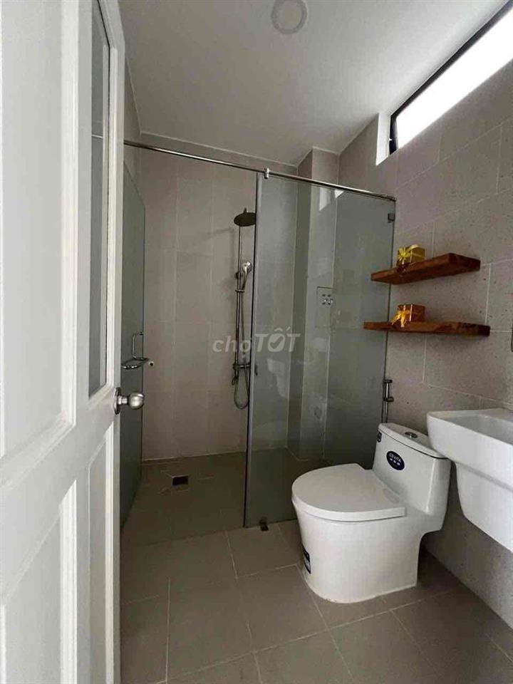BÁN NHÀ CAO THẮNG QUẬN 10 - NGANG 5,3M - HẺM XE HƠI