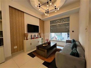 BÁN NHÀ CAO THẮNG QUẬN 10 - NGANG 5,3M - HẺM XE HƠI
