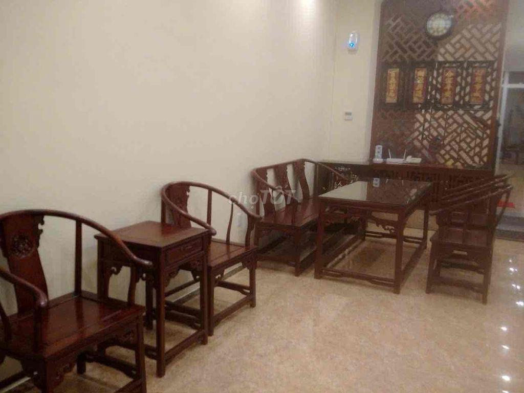 🏡 Bán nhà lầu đúc kiên cố đường Bình Phú. Quận 6. 👉 Diện tích : 4.5 x
