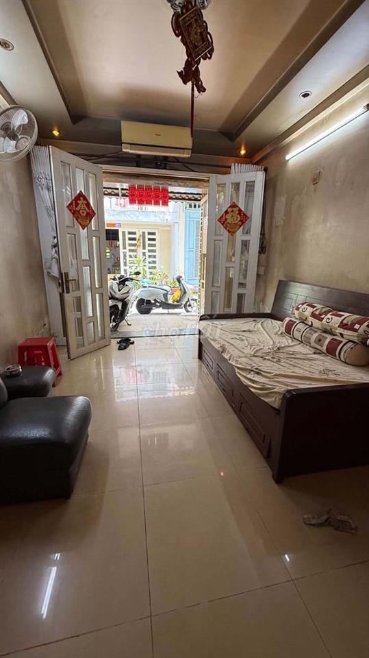 Cần bán nhà khu dân cư Bình Phú