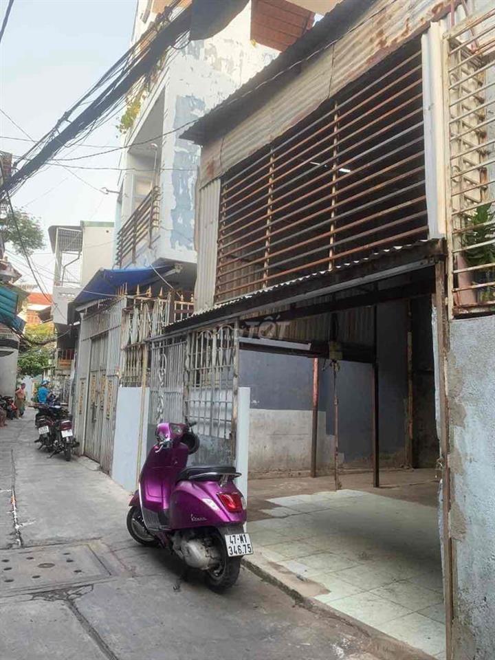 bán Nhà NVL quận 6 hẻm 240/13/26