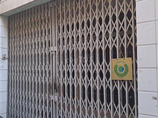 Nhà lê văn sỷ,4m×11m,2 lầu,gần mặt tiền.